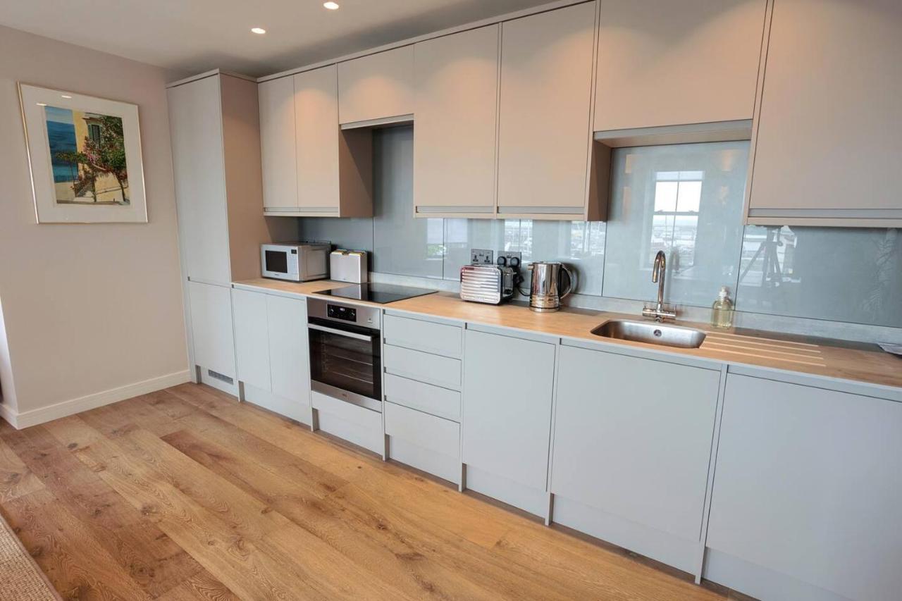 Sohot Stays The Royal Suite Harbour Views Sleeps 4 Ramsgate Exterior photo